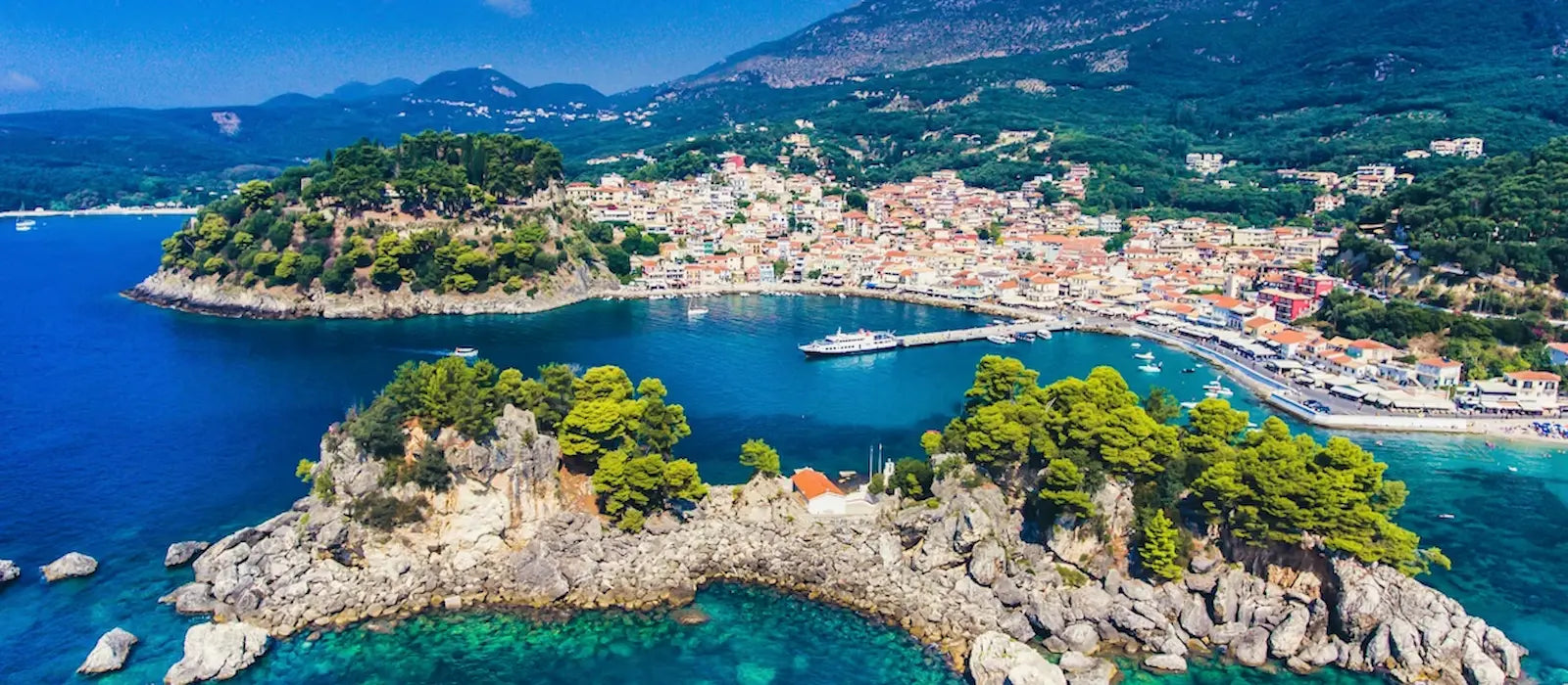 Géographie de la Grèce avec paysages méditerranéens