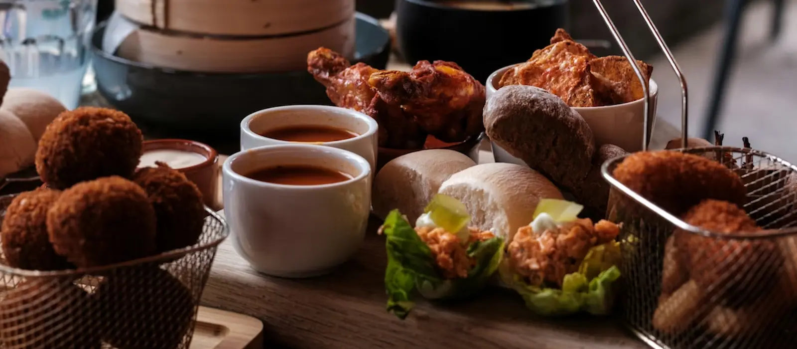 Gastronomie des Pays-Bas avec spécialités locales