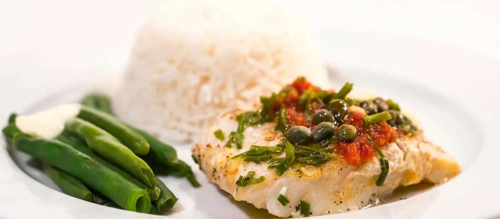 Spécialités culinaires du Portugal présentées dans un cadre convivial et typiquement local