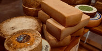 Fromage suisse traditionnel - Tranches et meules de fromage